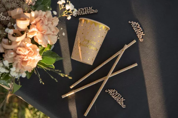 20 cannucce Joyeux Anniversaire bianco-oro
