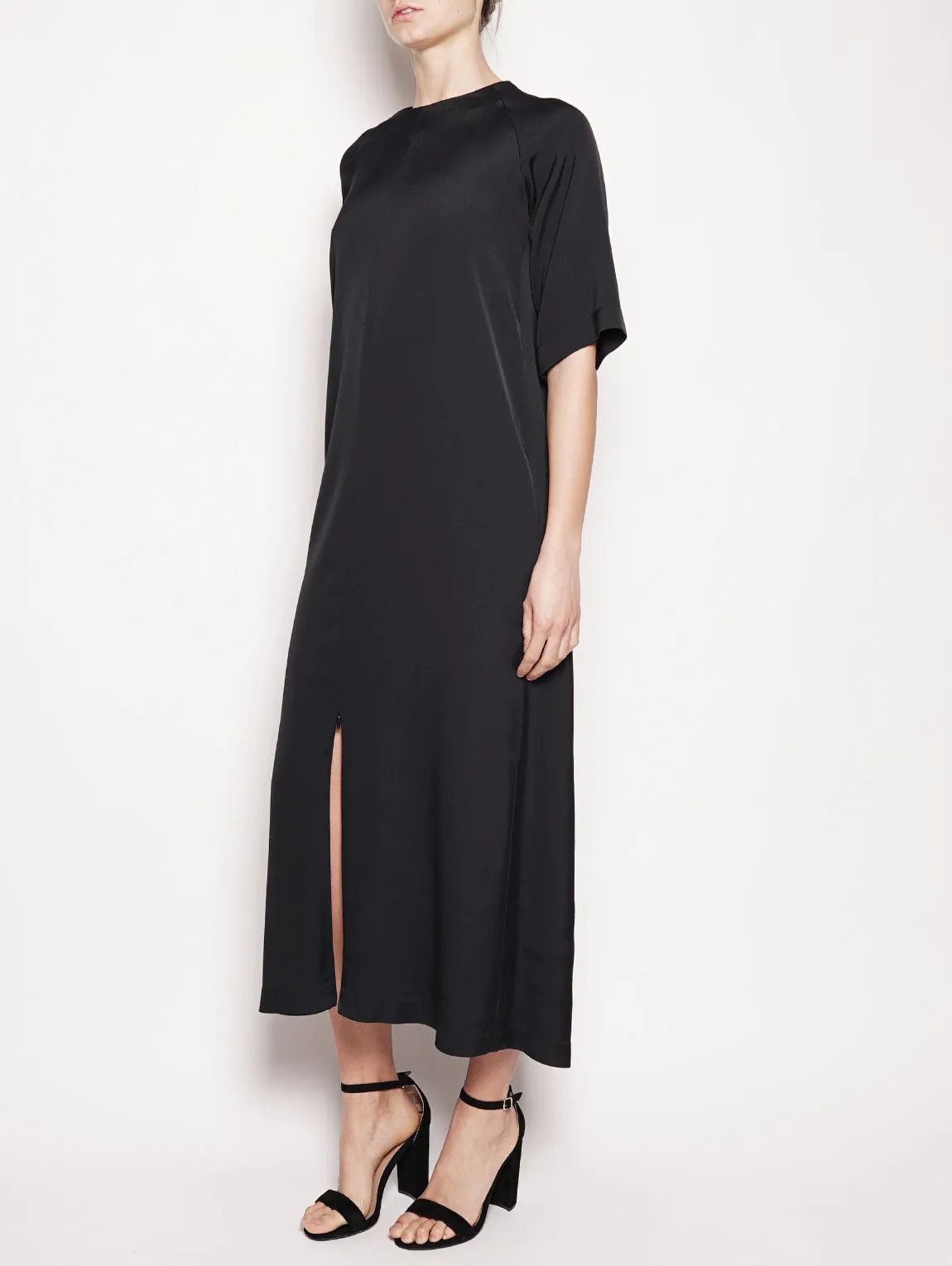 Abito con zip Nero