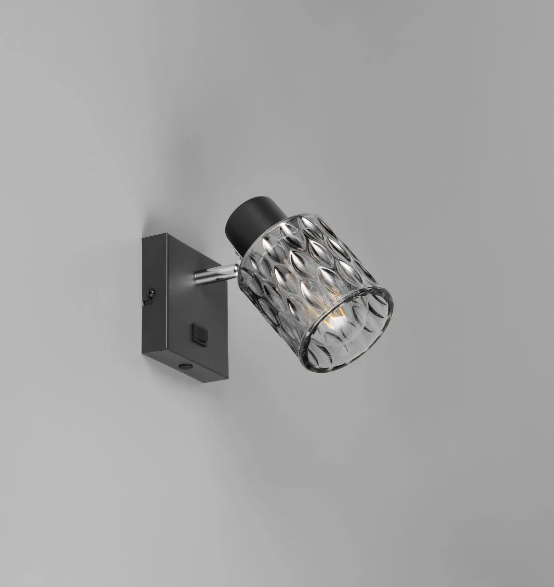 Applique Da Parete Nero Opaco Con Bicchiere Vetro Fumè Orientabile Jack Trio