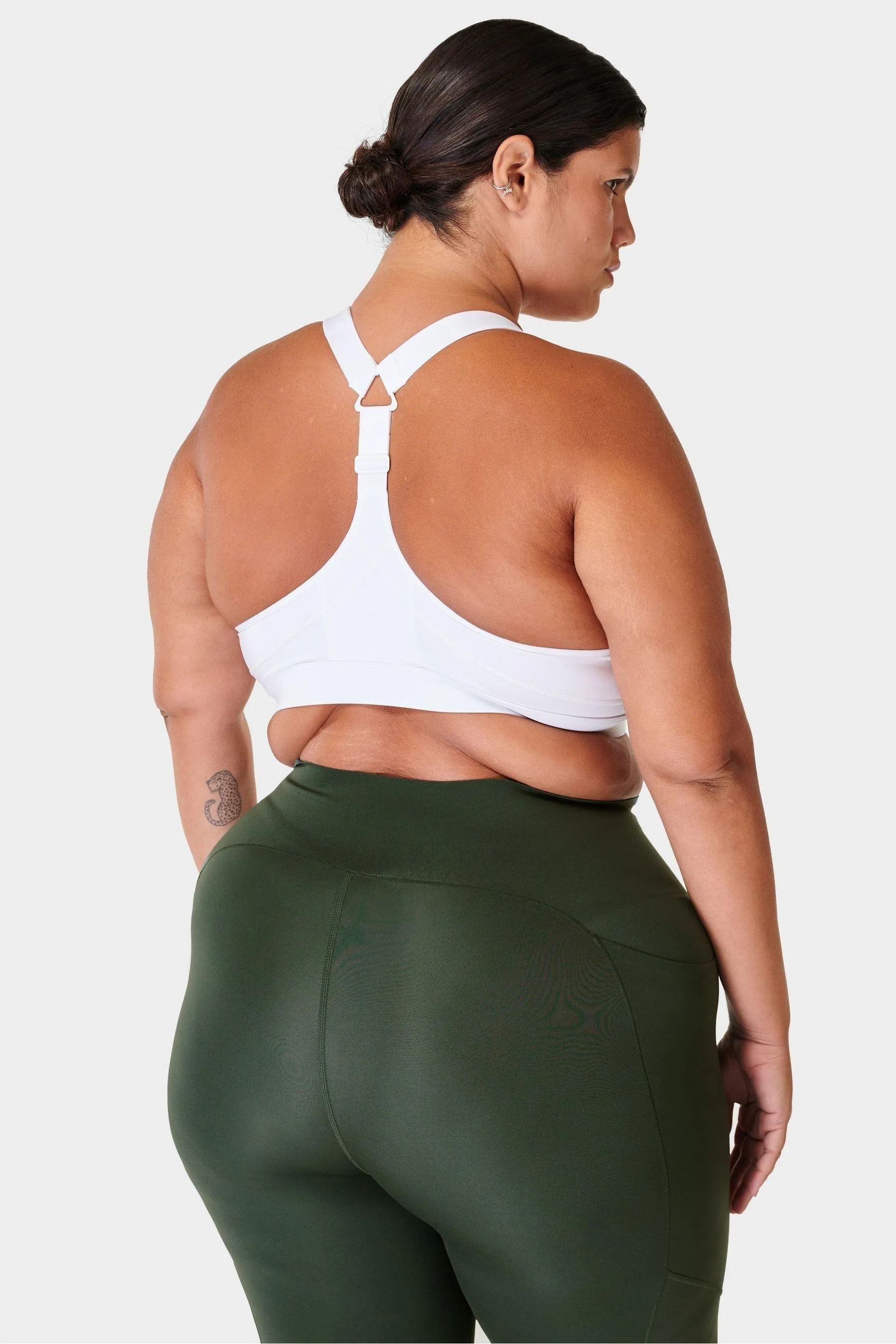Betty - Reggiseno sportivo felpato con supporto medio