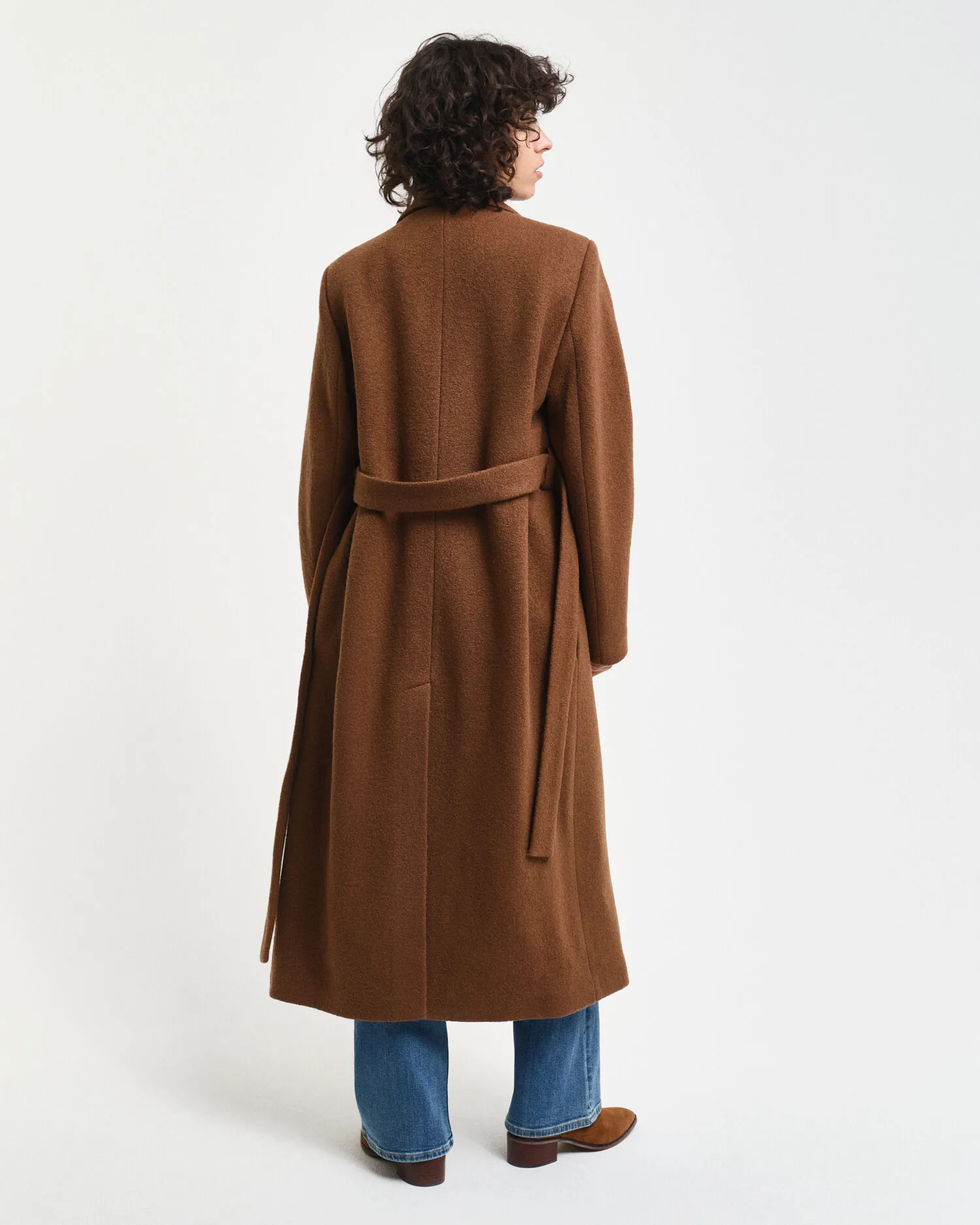 Cappotto a vestaglia in rilievo    