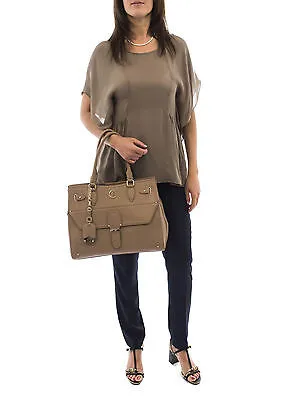 CRISTINAEFFE Borsa a mano effetto saffiano cn ciondolo logo