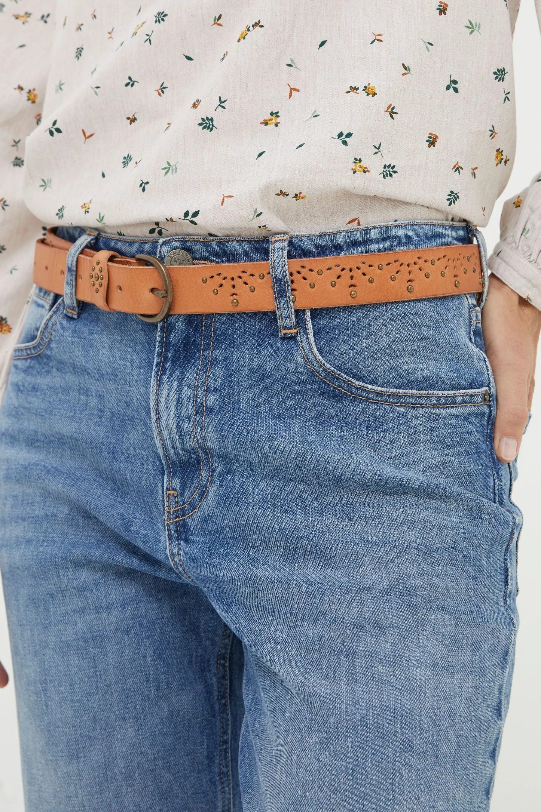 FatFace - Cintura in pelle con taglio geometrico al laser