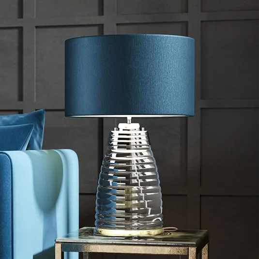 Lampada da tavolo Milne base di vetro paralume blu