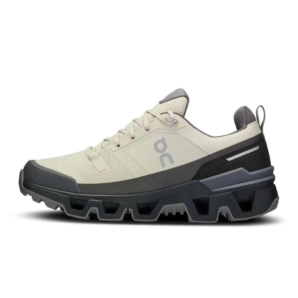 On Running Women Cloudwander Waterproof - Sand / Black