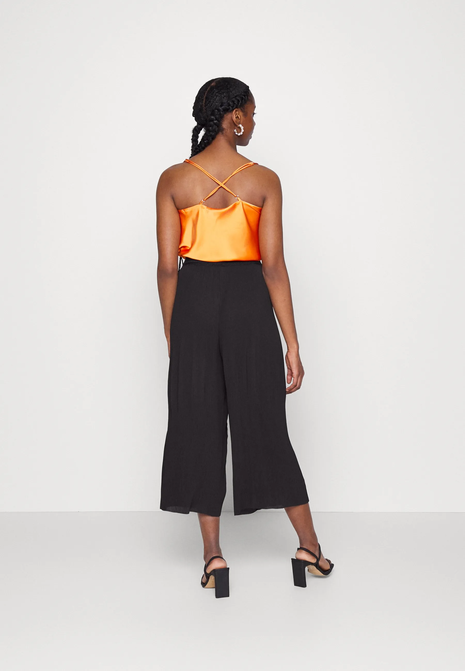 ONLMARIN PLISSE CULOTTE - Pantaloni