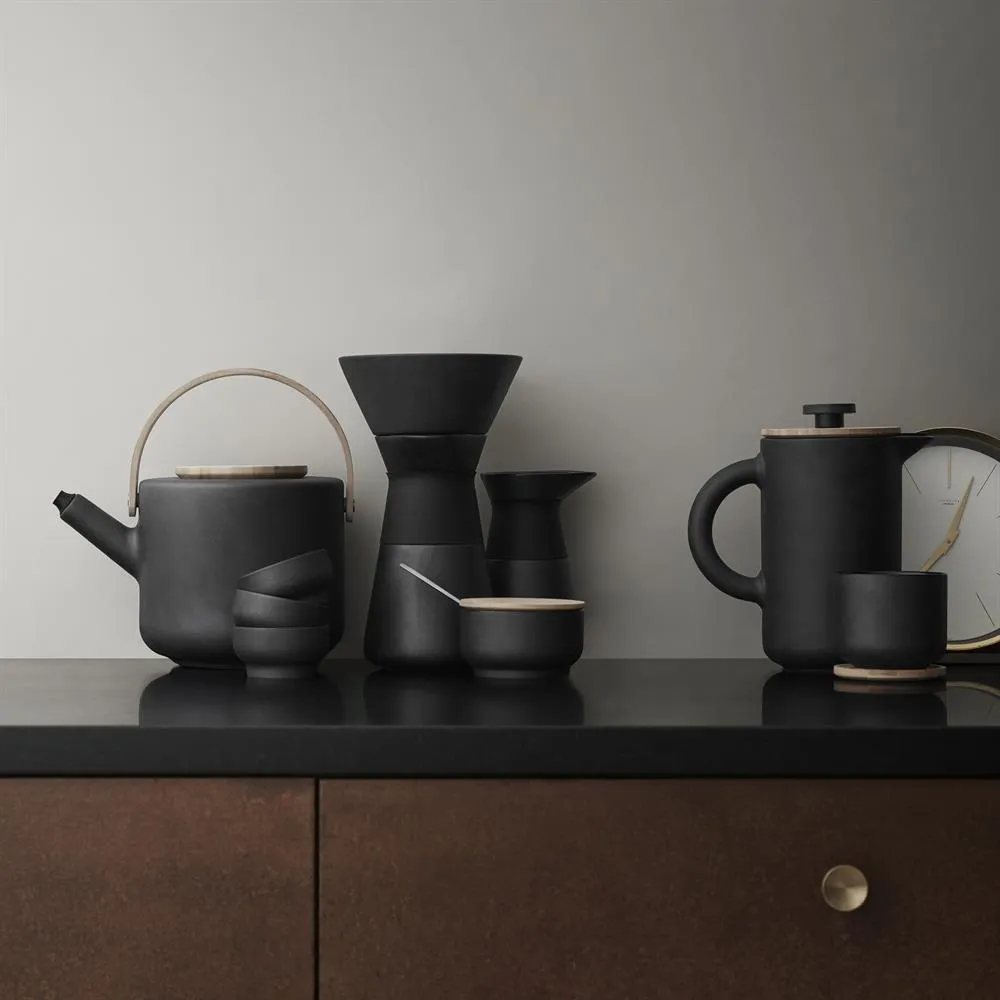 Pressa da caffè Theo .jf{font-size:18px}nero