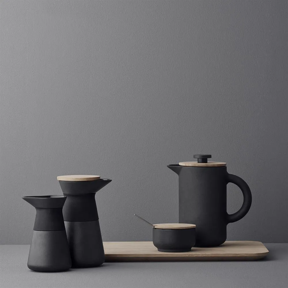 Pressa da caffè Theo .jf{font-size:18px}nero