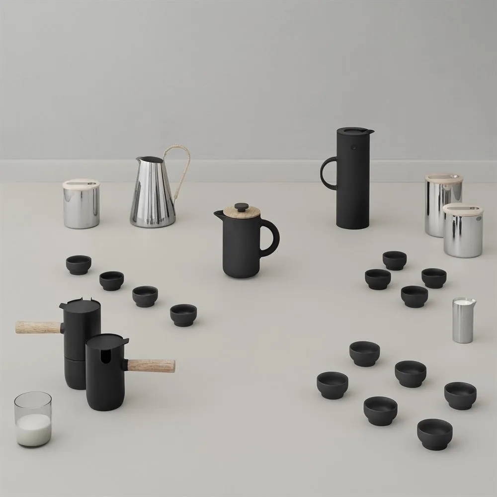 Pressa da caffè Theo .jf{font-size:18px}nero